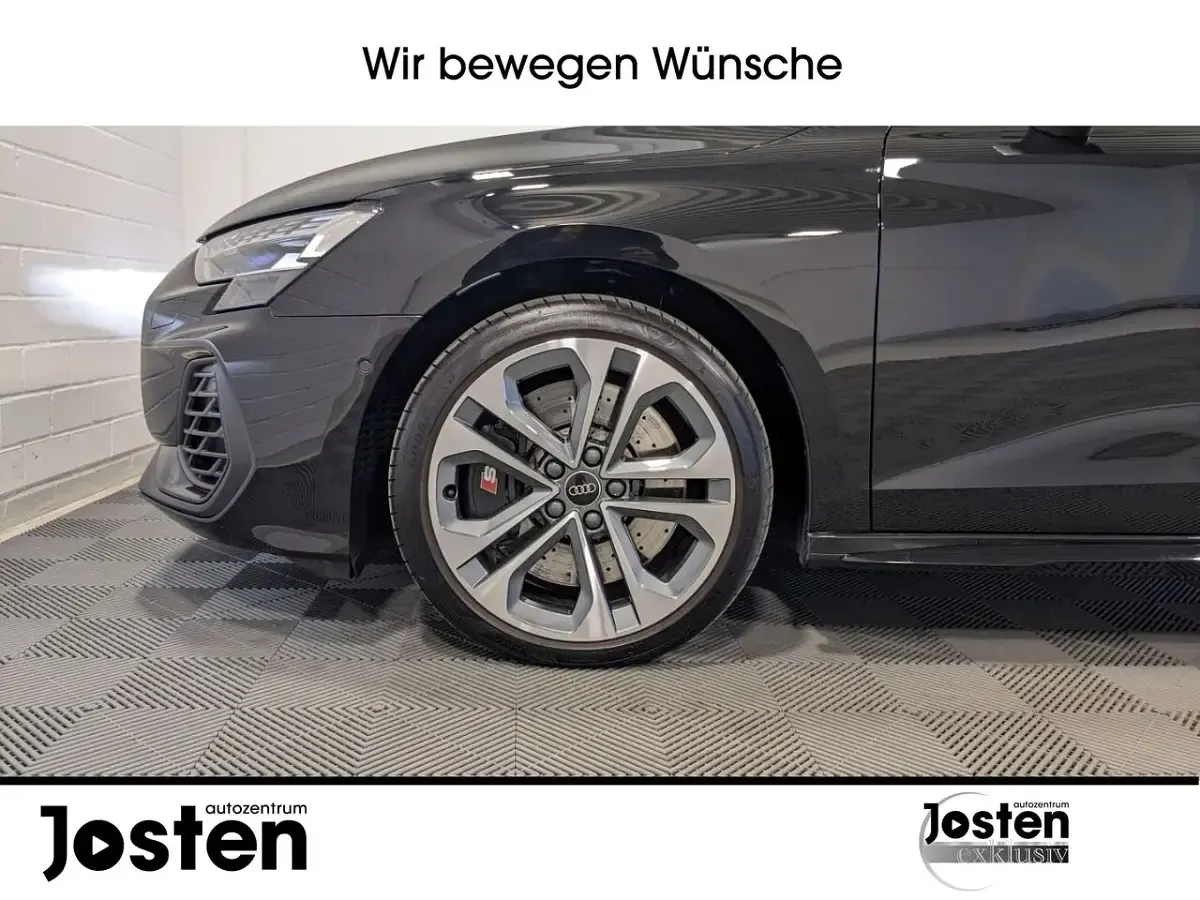 Gebraucht Audi S3 Ambiente 333 PS (244 kW) 2025 Schwarz Limousine