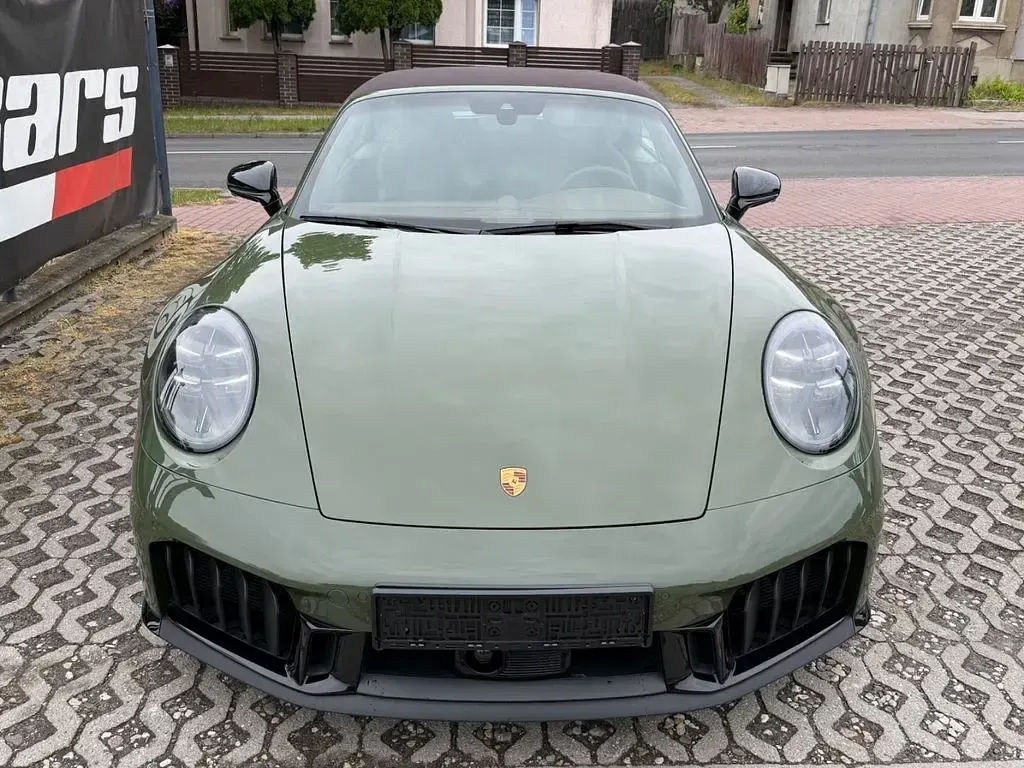 Gebraucht Porsche 911 541 PS (397 kW) 2025 Grün Cabrio