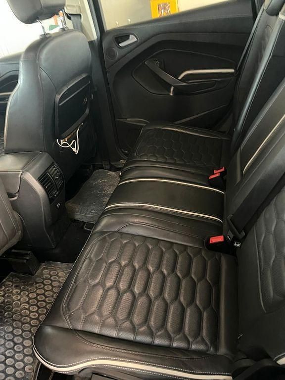 Gebraucht Ford Kuga Vignale 179 PS (131 kW) 2017 Grau SUV