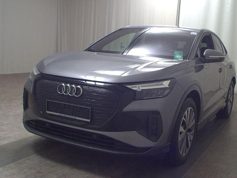 Gebraucht Audi Q4 e-tron Advanced Plus 150 kW (204 PS) 2023 Grau SUV