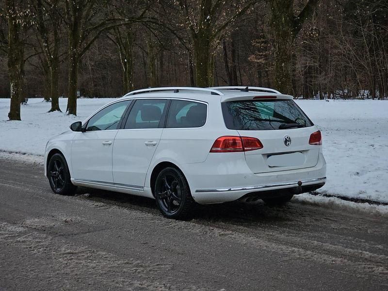 Gebraucht VW Passat Highline 140 PS (102 kW) 2013 Weiß Kombi