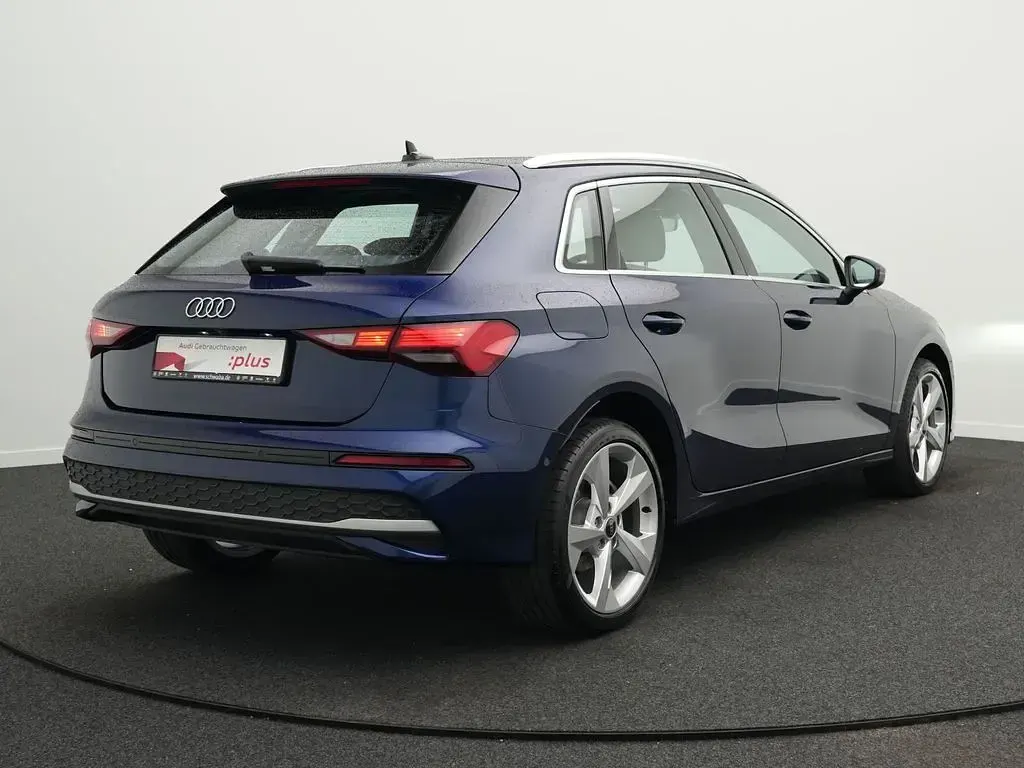 Gebraucht Audi A3 Advanced Plus 116 PS (85 kW) 2025 Navarrablau metallic Limousine