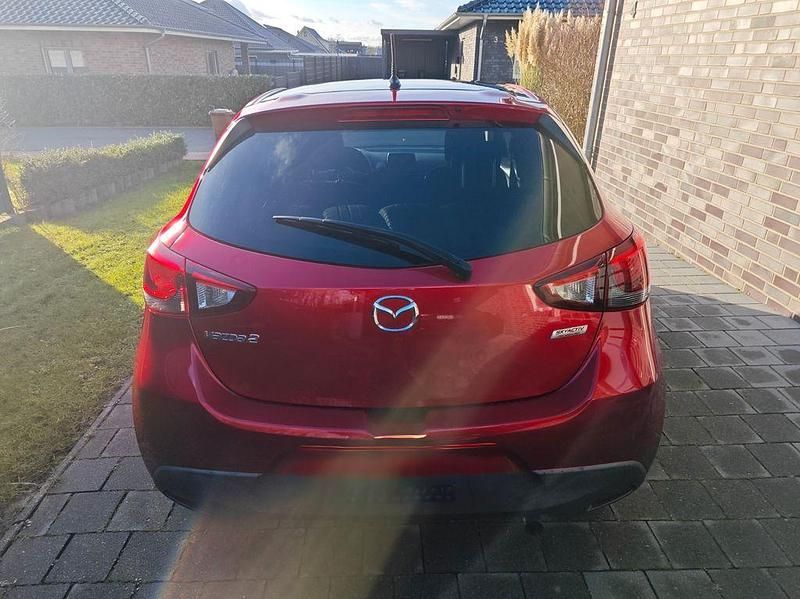 Gebraucht Mazda 2 Center-Line 75 PS (55 kW) 2018 Rot Limousine