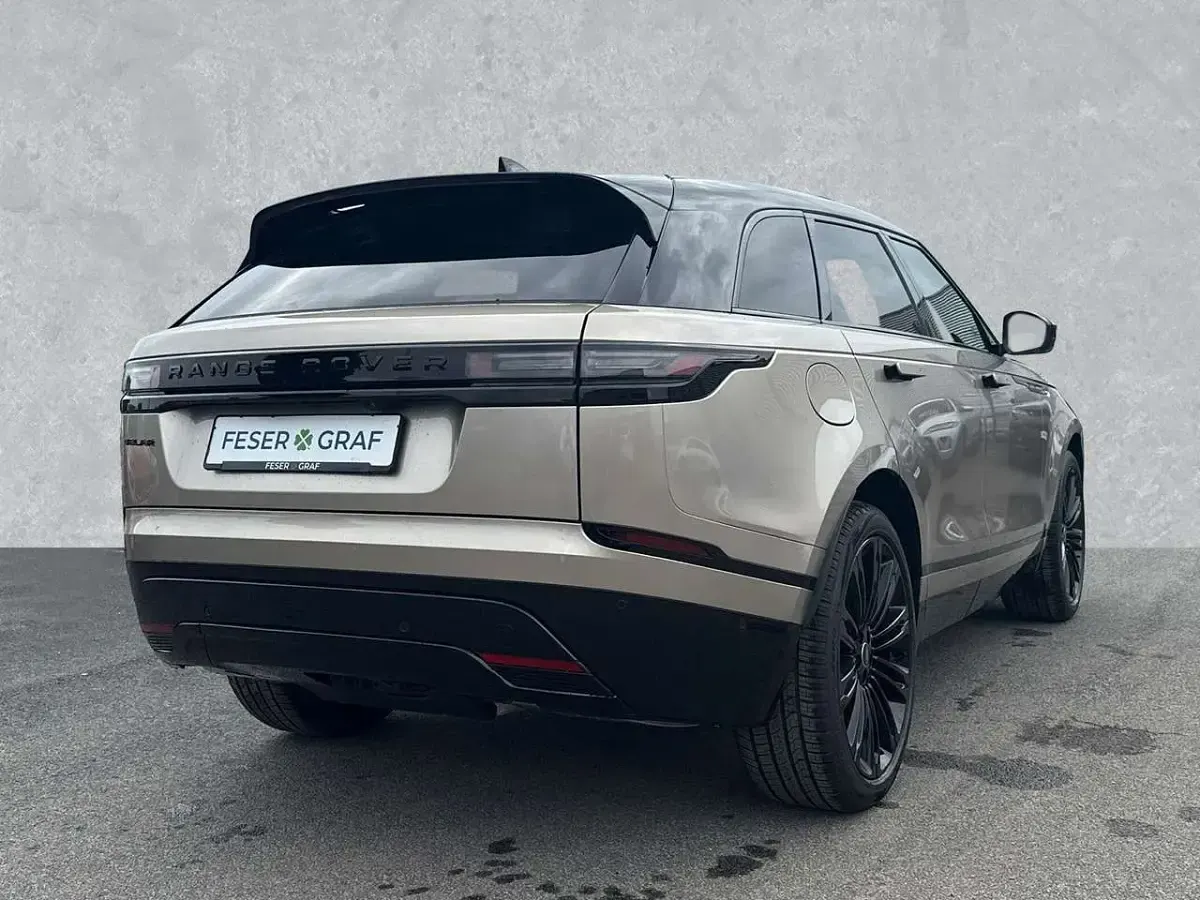 Gebraucht Land Rover Range Rover Velar SE Dynamic 300 PS (220 kW) 2025 Batumi gold SUV