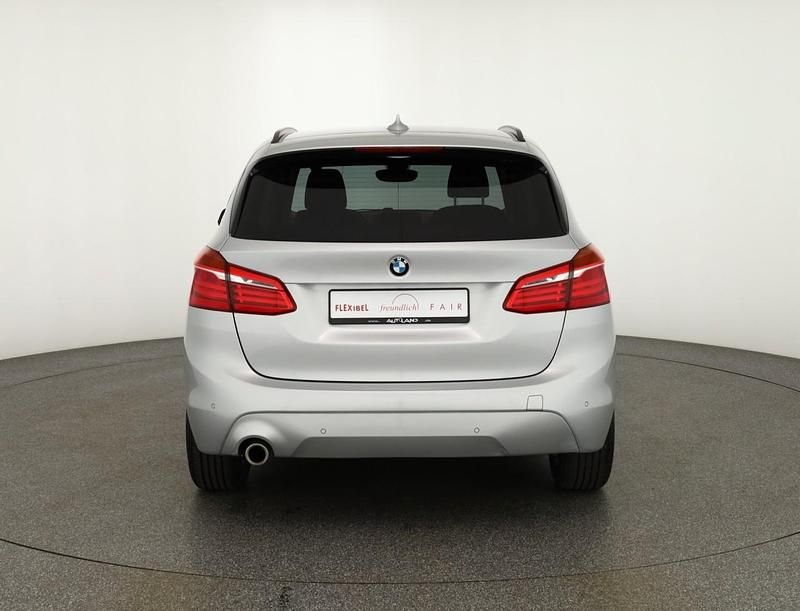 Gebraucht BMW 218 Active Tourer 136 PS (100 kW) 2021 Silber Van / Kleinbus