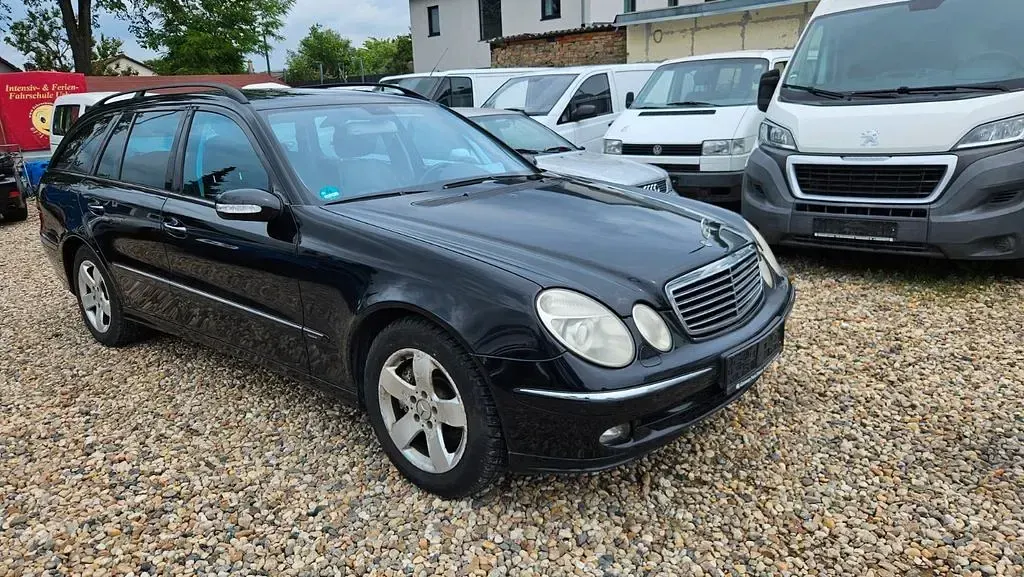 Gebraucht Mercedes E280 Avantgarde 231 PS (169 kW) 2005 Schwarz Limousine