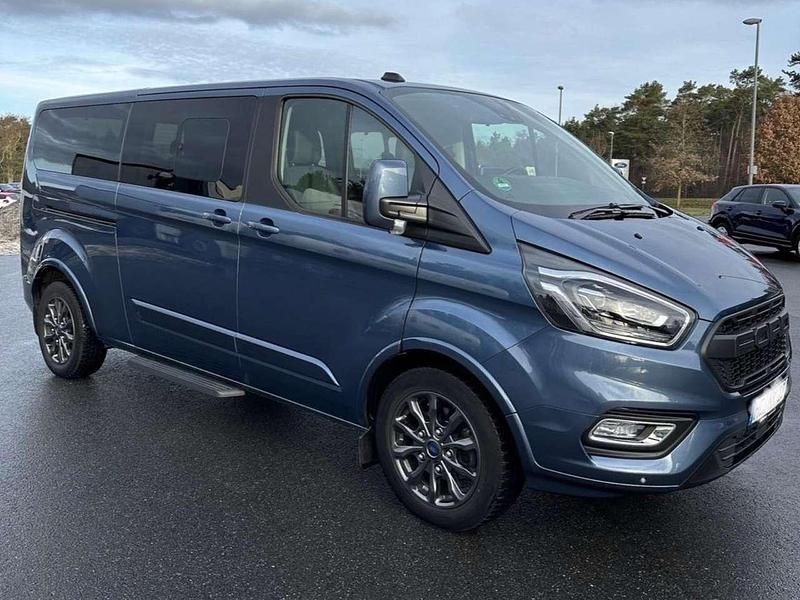 Gebraucht Ford Tourneo Titanium X 185 PS (136 kW) 2021 Blau Van / Kleinbus