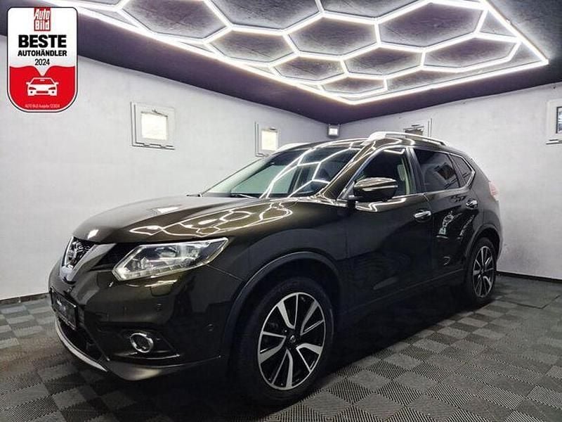Grün Gebraucht 2015 Nissan X-Trail 360º SUV | 8.890 € (Fairer Preis) - Bild 1/4
