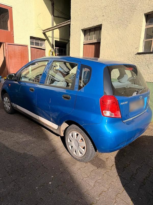 Używany Chevrolet Kalos 83 KM (61 kW) 2004 Niebieski Hatchback