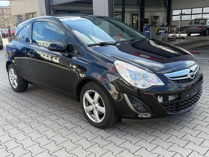 Gebraucht Opel Corsa Satellite 87 PS (63 kW) 2011 Schwarz Kleinwagen