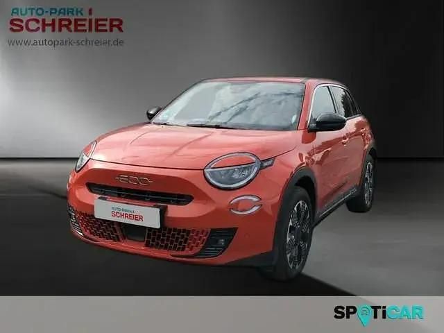 Orange Gebraucht 2023 Fiat 600E La Prima SUV | 27.997 € (Fairer Preis) - Bild 1/4