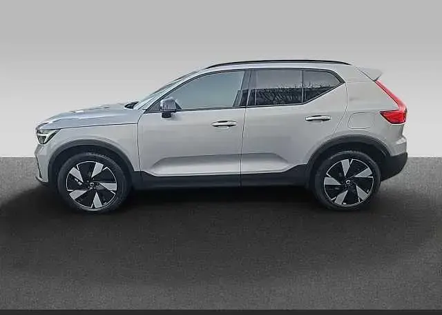Occasion Volvo XC40 Plus 185 kW (252 ch) 2024 Argent SUV