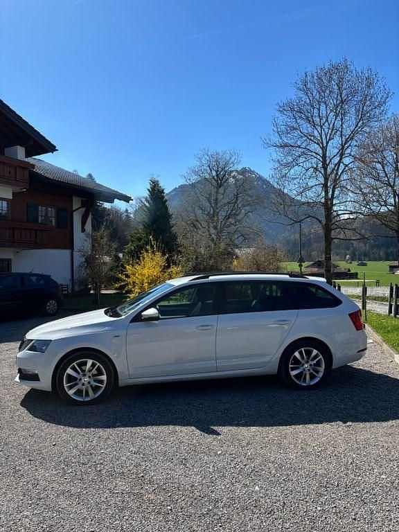 Gebraucht Skoda Octavia Drive 116 PS (85 kW) 2017 Weiß Kombi