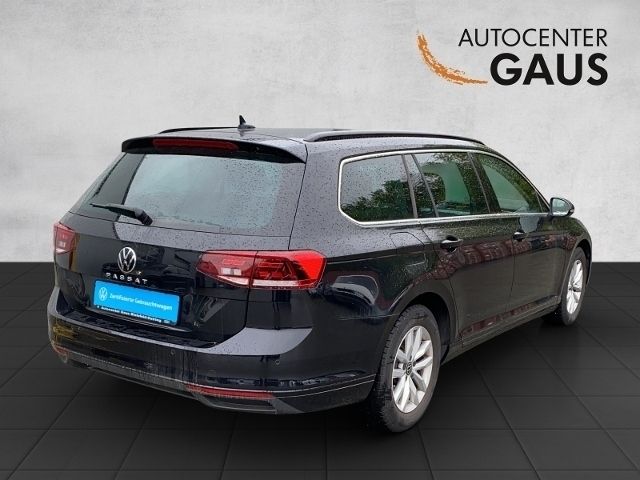 Gebraucht VW Passat Business 150 PS (110 kW) 2023 Schwarz Kombi