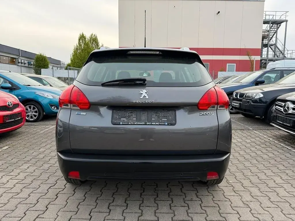 Second-hand Peugeot 2008 Active 110 CP (80 kW) 2016 Gri SUV