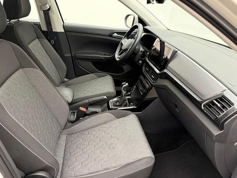 Gebraucht VW T-Cross IQ Drive 95 PS (69 kW) 2024 Grau SUV