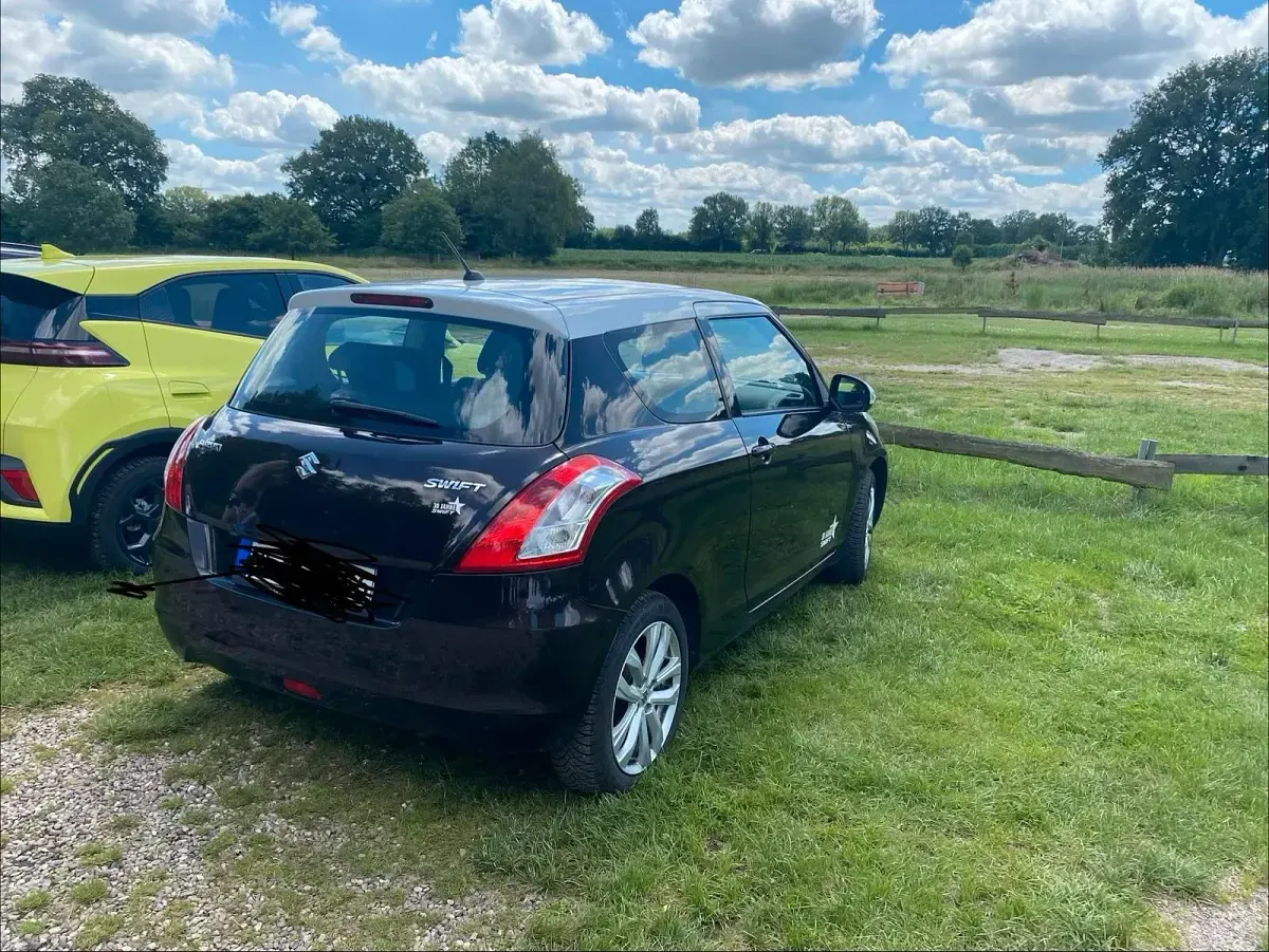 Gebraucht Suzuki Swift 2014 Braun Kleinwagen