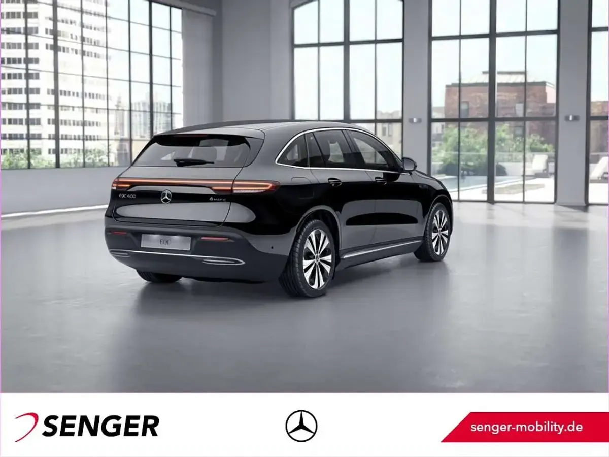 Gebraucht Mercedes EQC400 300 kW (408 PS) 2022 Schwarz SUV