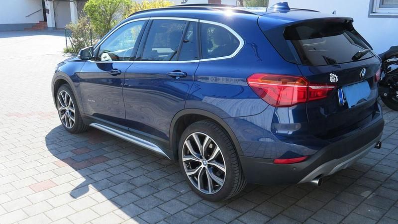 Gebraucht BMW X1 xLine 231 PS (169 kW) 2018 Blau SUV