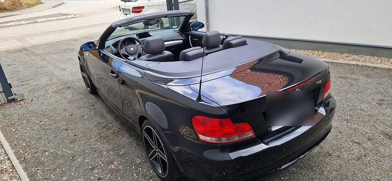 Gebraucht BMW 118 Cabriolet Advantage 143 PS (105 kW) 2008 Schwarz Cabrio