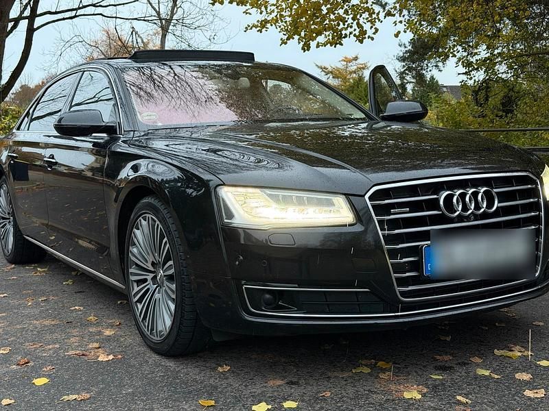 Schwarz Gebraucht 2014 Audi A8L Premium Limousine | 24.999 € - Bild 1/4