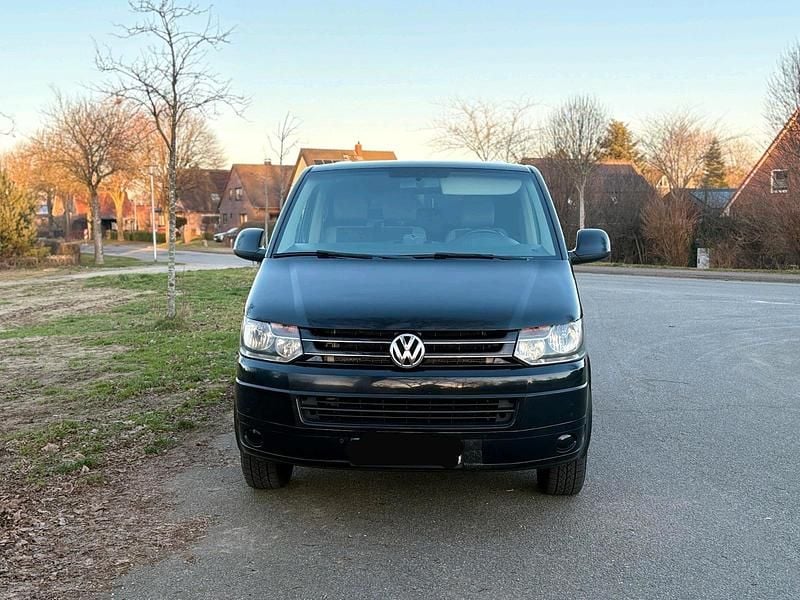 Gebraucht VW T5 140 PS (102 kW) 2014 Schwarz Van