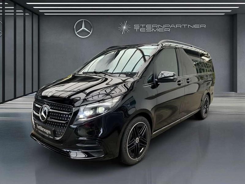 Obsidianschwarz metallic Gebraucht 2025 Mercedes V300 Avantgarde Van / Kleinbus | 89.800 € (Fairer Preis) - Bild 1/3