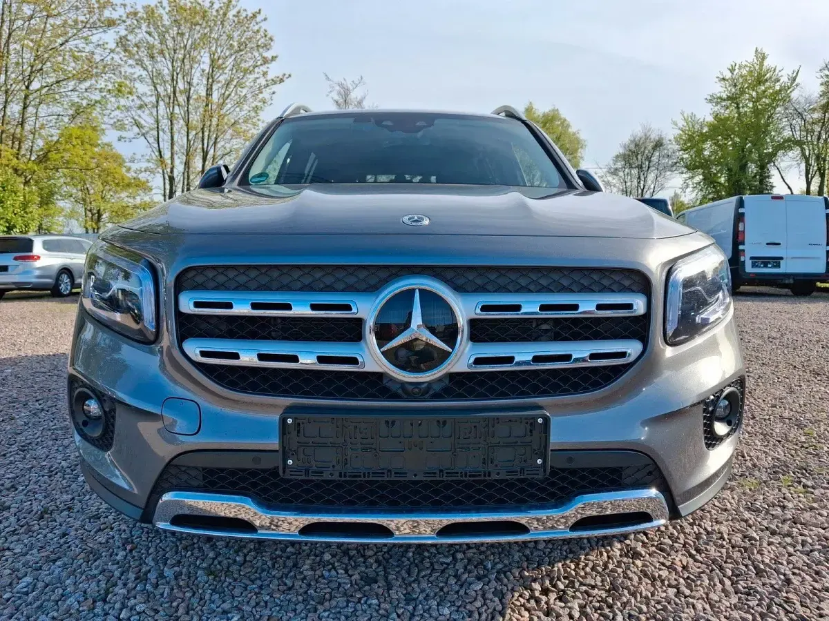 Gebraucht Mercedes GLB220 190 PS (139 kW) 2022 Grau SUV