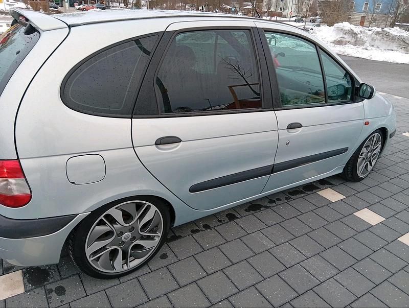 Gebraucht Renault Scénic 107 PS (78 kW) 2001 Grau Van / Kleinbus