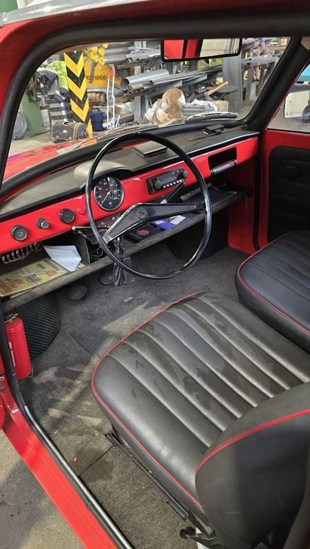 Gebraucht Trabant 601 25 PS (18 kW) 1975 Rot Kleinwagen