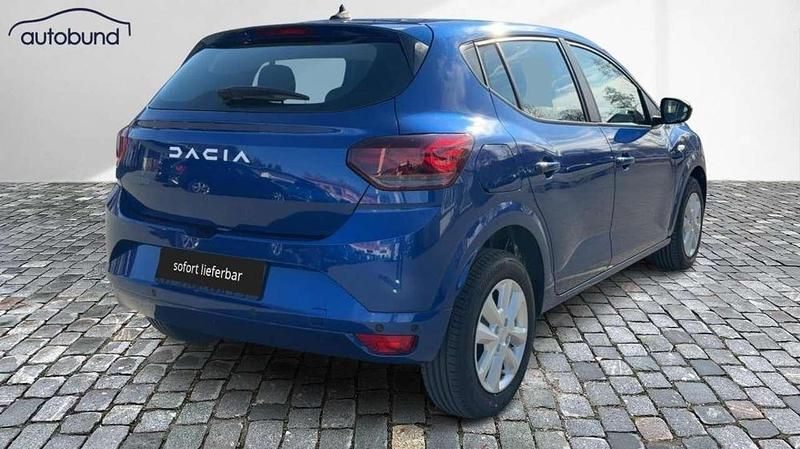 Gebraucht Dacia Sandero Expression 101 PS (74 kW) 2024 Blau Limousine