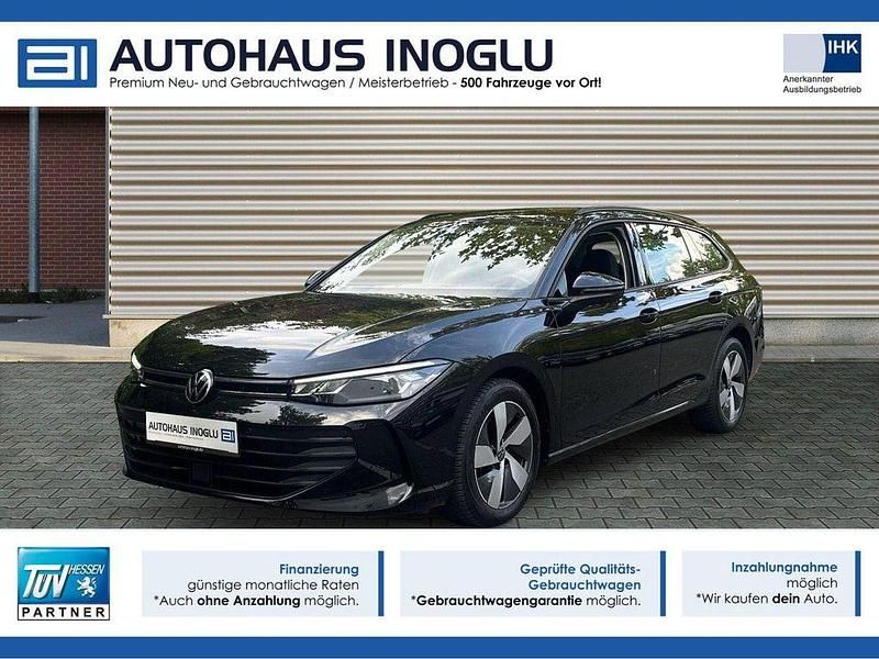 Gebraucht VW Passat R 150 PS (110 kW) 2024 Schwarz grenadillschwarz metallic (metallic) Kombi