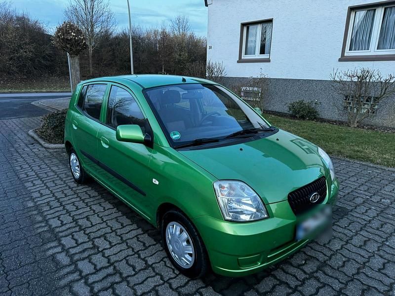 Usado Kia Picanto 65 HP (47 kW) 2006 Verde Citadino