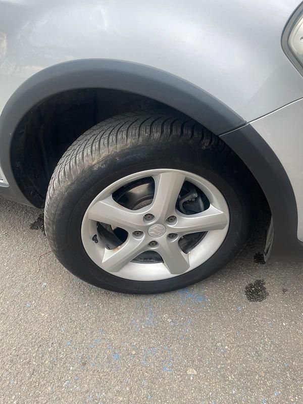 Usata Suzuki SX4 105 CV (77 kW) 2010 Argento SUV