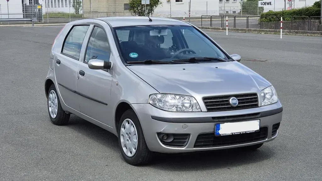 Gebraucht Fiat Punto 60 PS (44 kW) 2004 Silber Kleinwagen