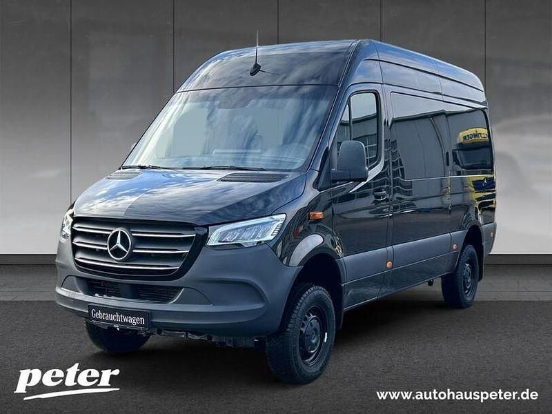 Tiefschwarz Gebraucht 2021 Mercedes Sprinter Van | 57.001 € (Fairer Preis) - Bild 1/4