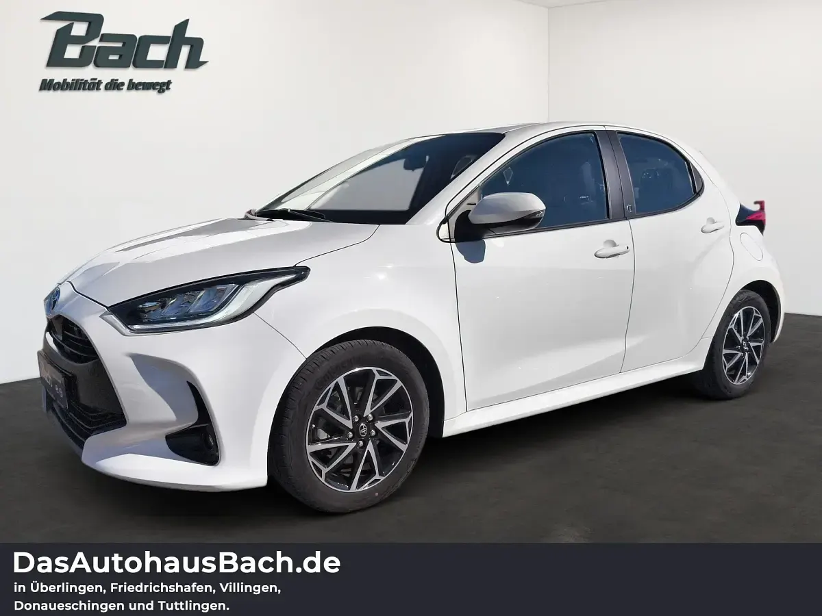 Gebraucht Toyota Yaris Hybrid 116 PS (85 kW) 2022 Kleinwagen