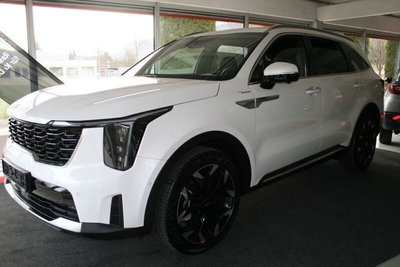 Weiß Gebraucht 2025 Kia Sorento Platinum SUV | 52.999 € (Superpreis) - Bild 1/4
