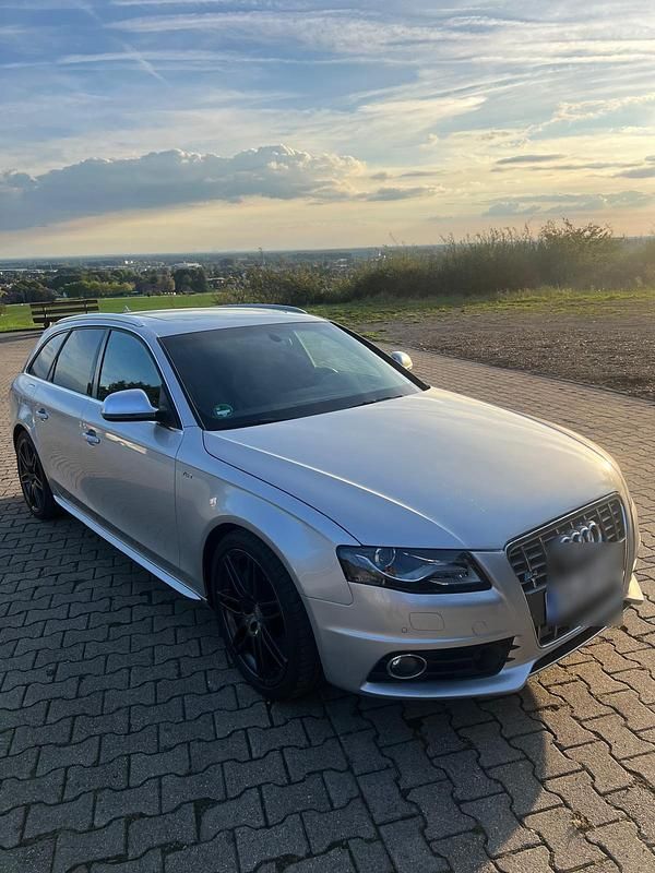 Silber Gebraucht 2009 Audi S4 Kombi | 19.000 € - Bild 1/4