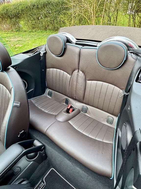 Gebraucht Mini Cooper Cabriolet 122 PS (89 kW) 2013 Braun Cabrio