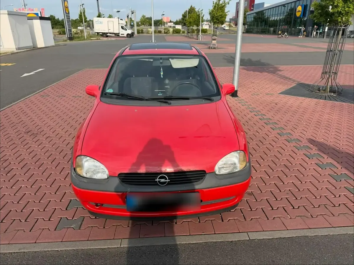 Gebraucht Opel Corsa 54 PS (39 kW) 1998 Rot Kleinwagen