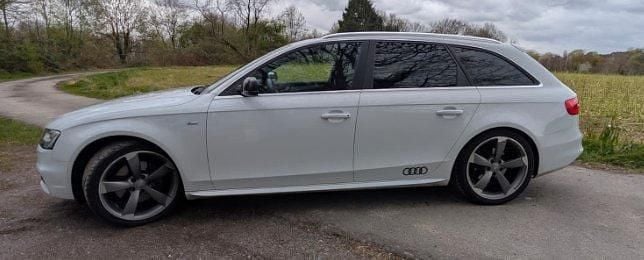 Gebraucht Audi A4 S-Line 245 PS (180 kW) 2014 Weiß Kombi