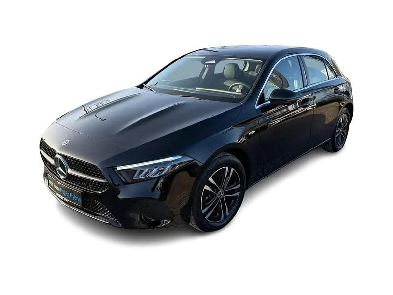 Gebraucht Mercedes A250 Progressive 163 PS (119 kW) 2025 Andere Limousine