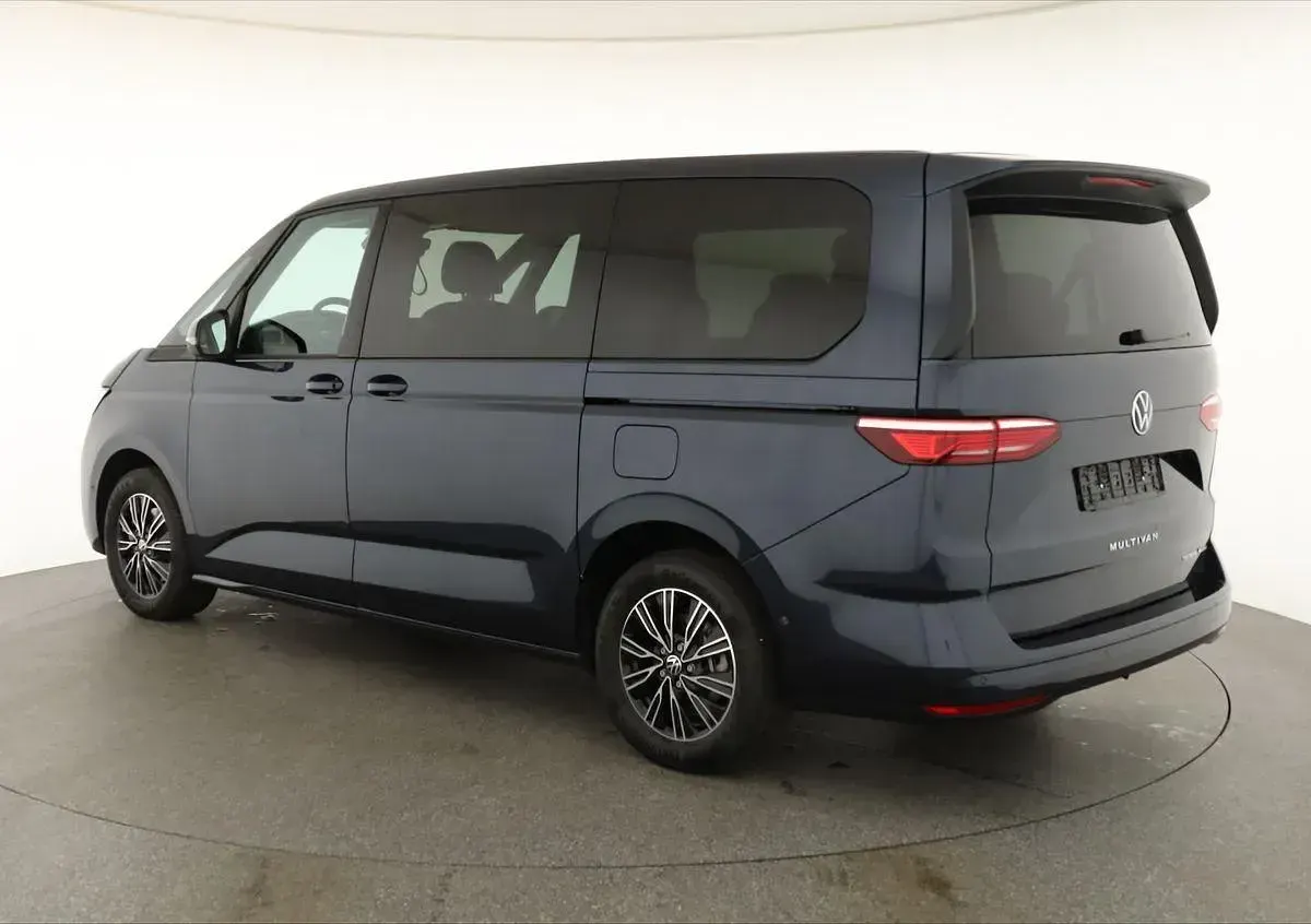 Neu VW Multivan Business 150 PS (110 kW) 2026 Starlightblue metallic Van / Kleinbus