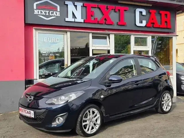 Gebraucht Mazda 2 Sports-Line 95 PS (69 kW) 2014 Blau Limousine
