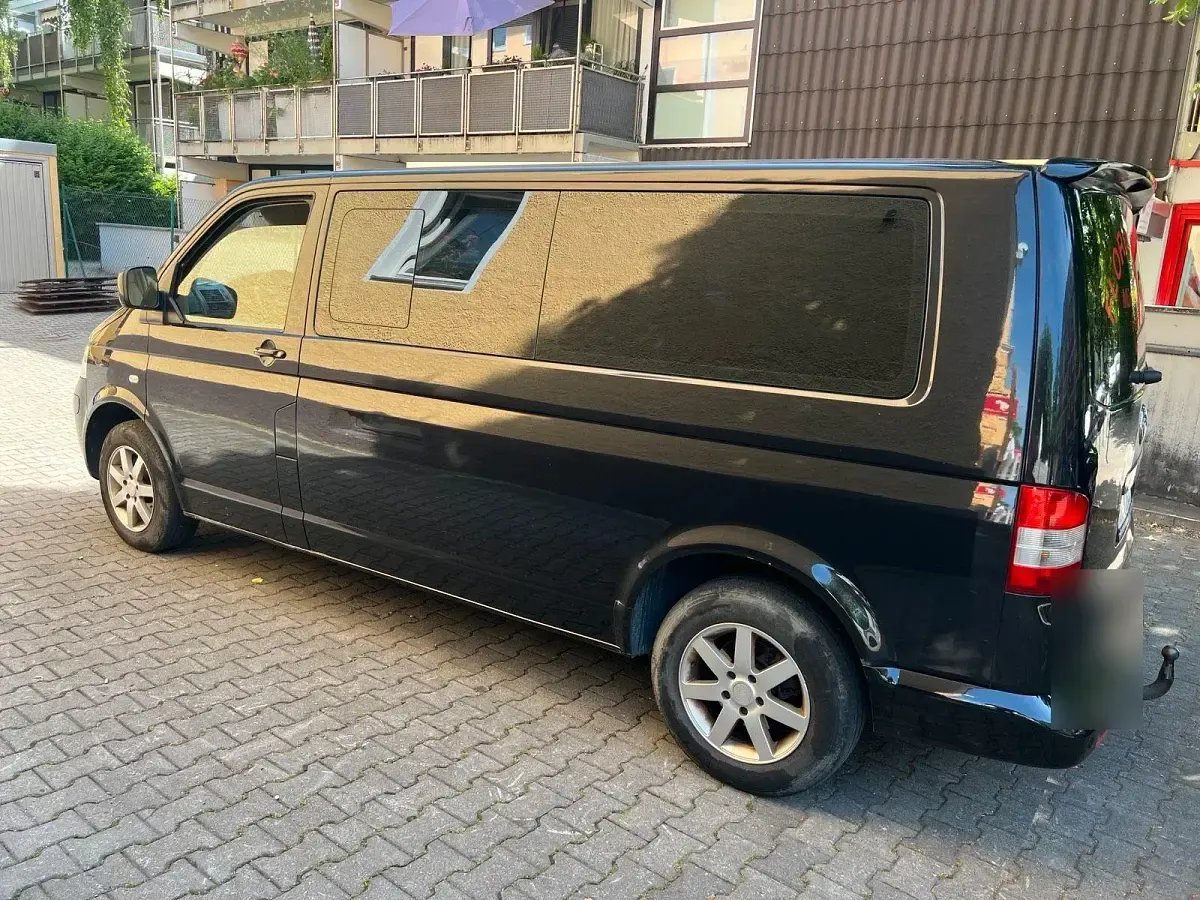 Gebraucht VW Caravelle 174 PS (127 kW) 2006 Schwarz Van