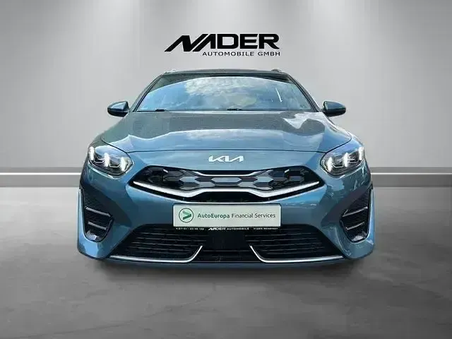 Gebraucht Kia Ceed Sportswagon Vision 141 PS (103 kW) 2023 Grau Kombi
