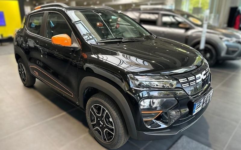 Gebraucht Dacia Spring Essentiel 33 kW (45 PS) 2024 Schwarz Kleinwagen