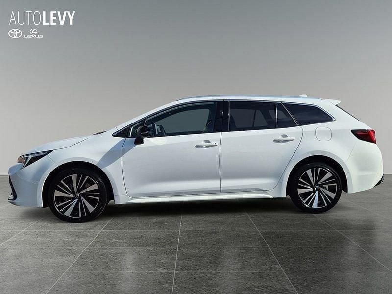 Neu Toyota Corolla 196 PS (144 kW) 2025 Weiß Kombi