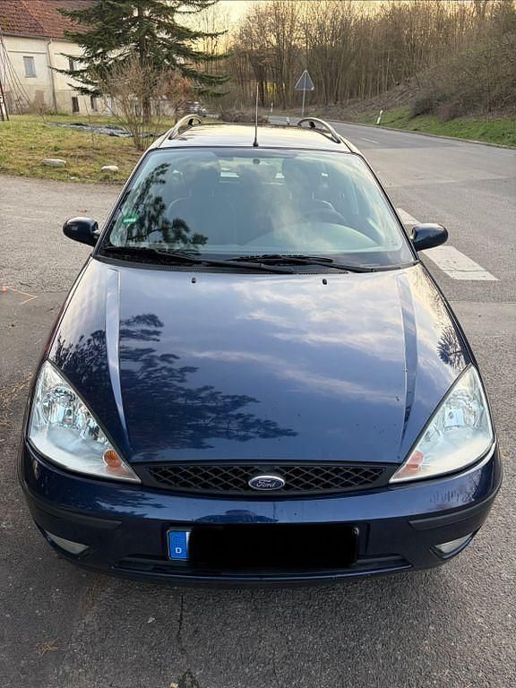 Gebraucht Ford Focus Ambiente 116 PS (85 kW) 2004 Blau Limousine